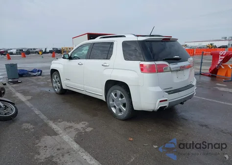 2014 GMC Terrain Denali z USA, uszkodzony, nr VIN 2GKFLZE31E6187485